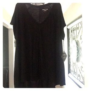 Ava & Viv Top NWT!